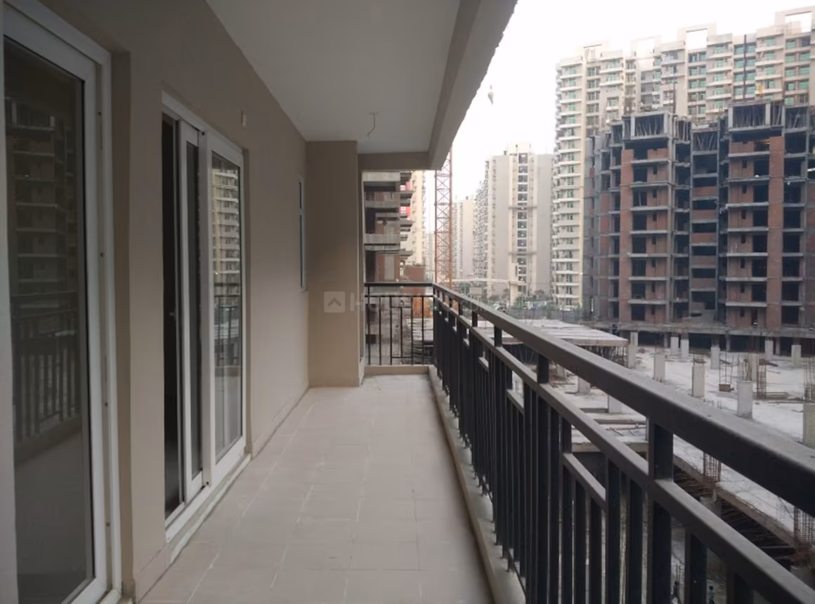 Galaxy North Avenue - Image 7