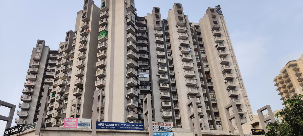 Shri Radha Sky Gardens - Image 3