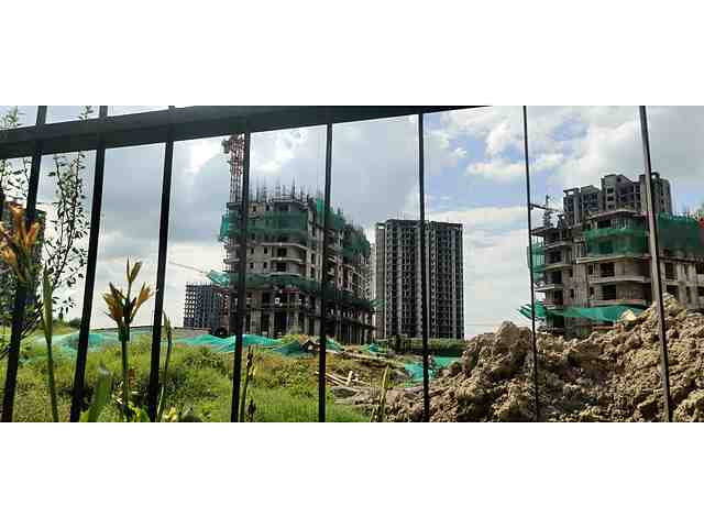 Antara Noida Phase1 - Image 29