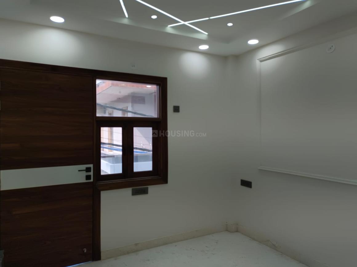 Property Mart Floors - Image 22