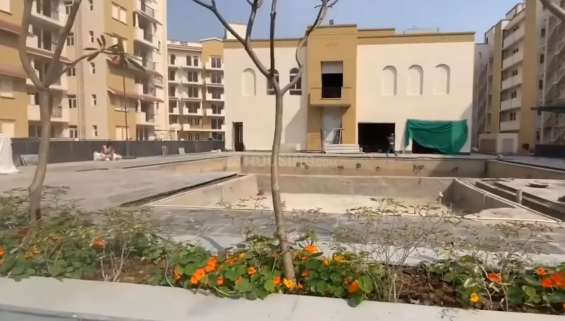 Emaar Emerald Floors Premier - Image 39