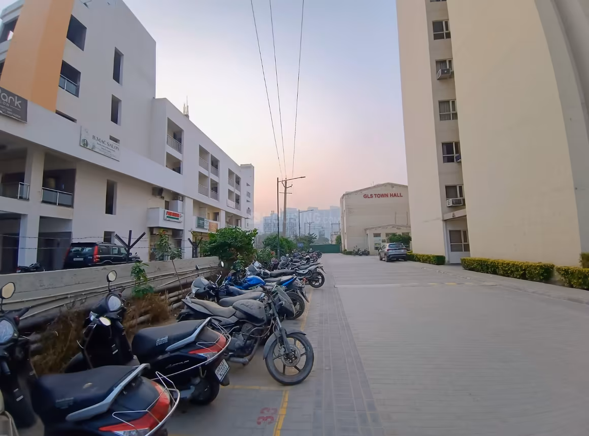 GLS Avenue 51 - Image 31