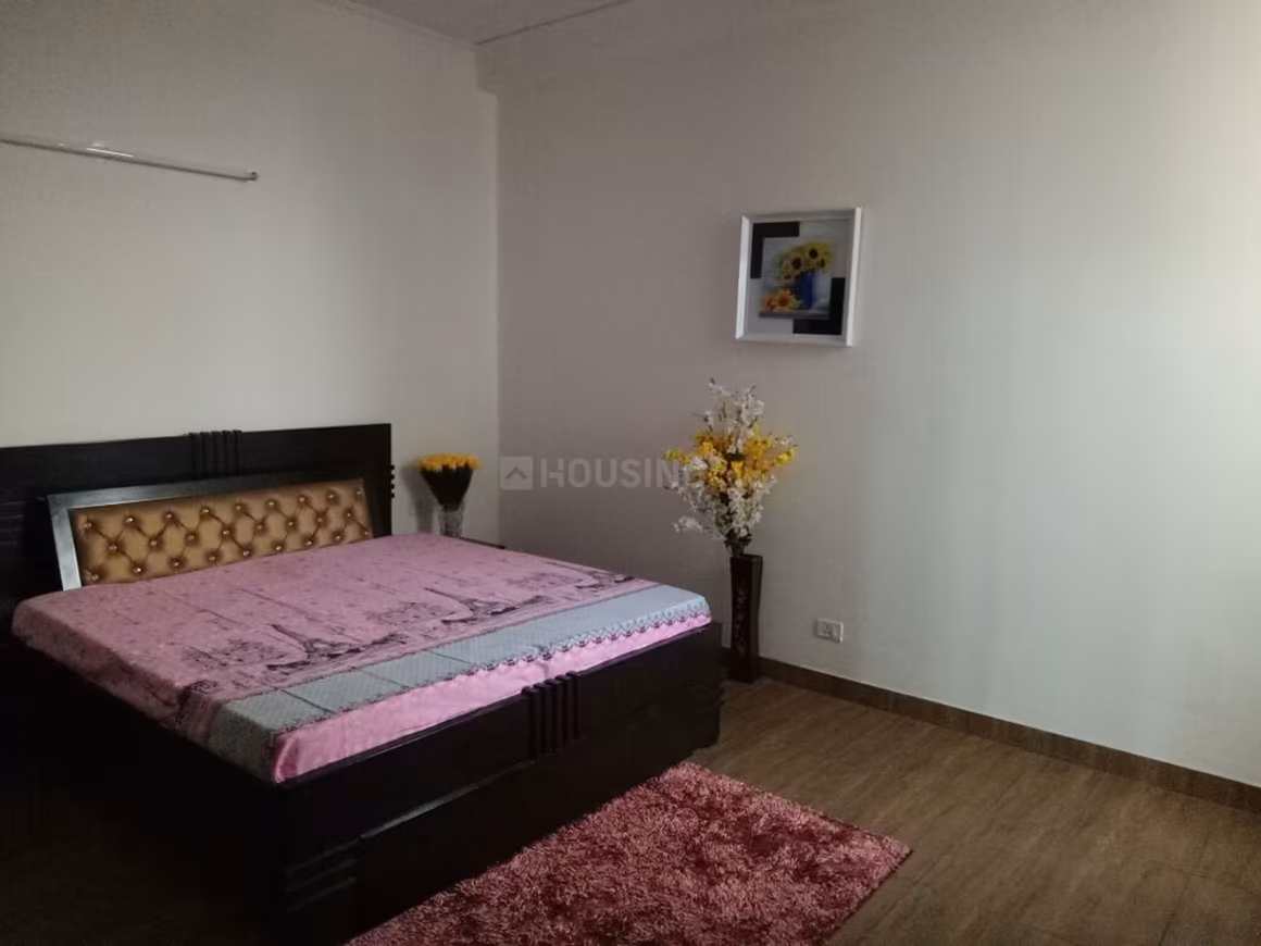 Kingson Green Villa 2 - Image 11