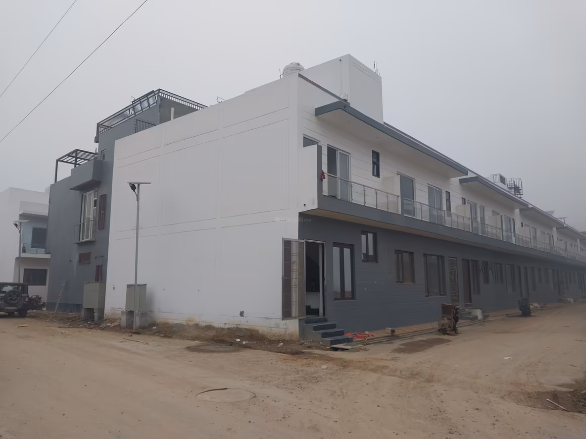 Real Homez Green Villa 2 - Image 25