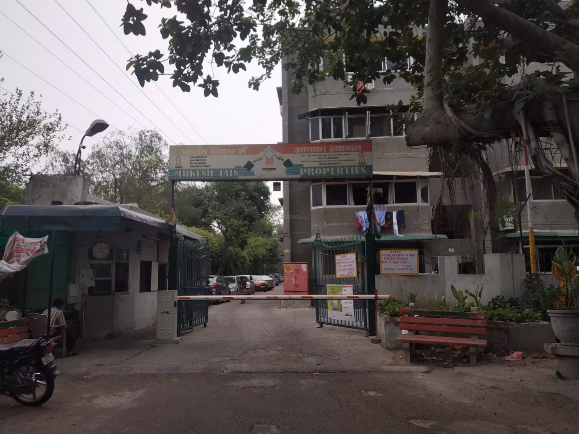 DDA Parshav Vihar - Image 1