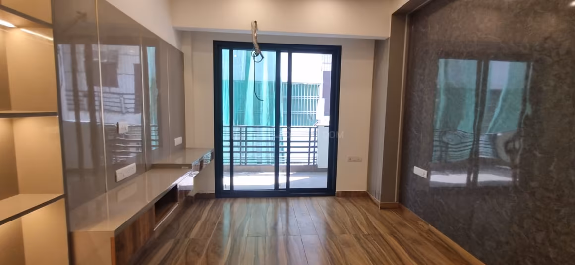 GC Homes DLF Luxury Floors - Image 4