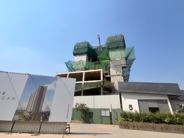 5 Maidan - Image 27