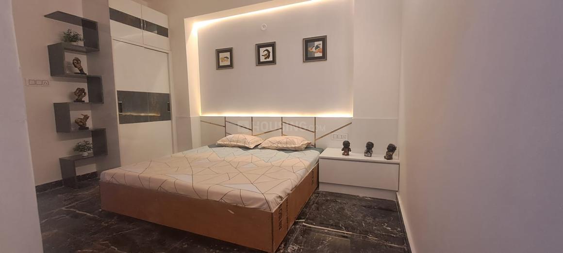 RN Elite Apartment - Image 5